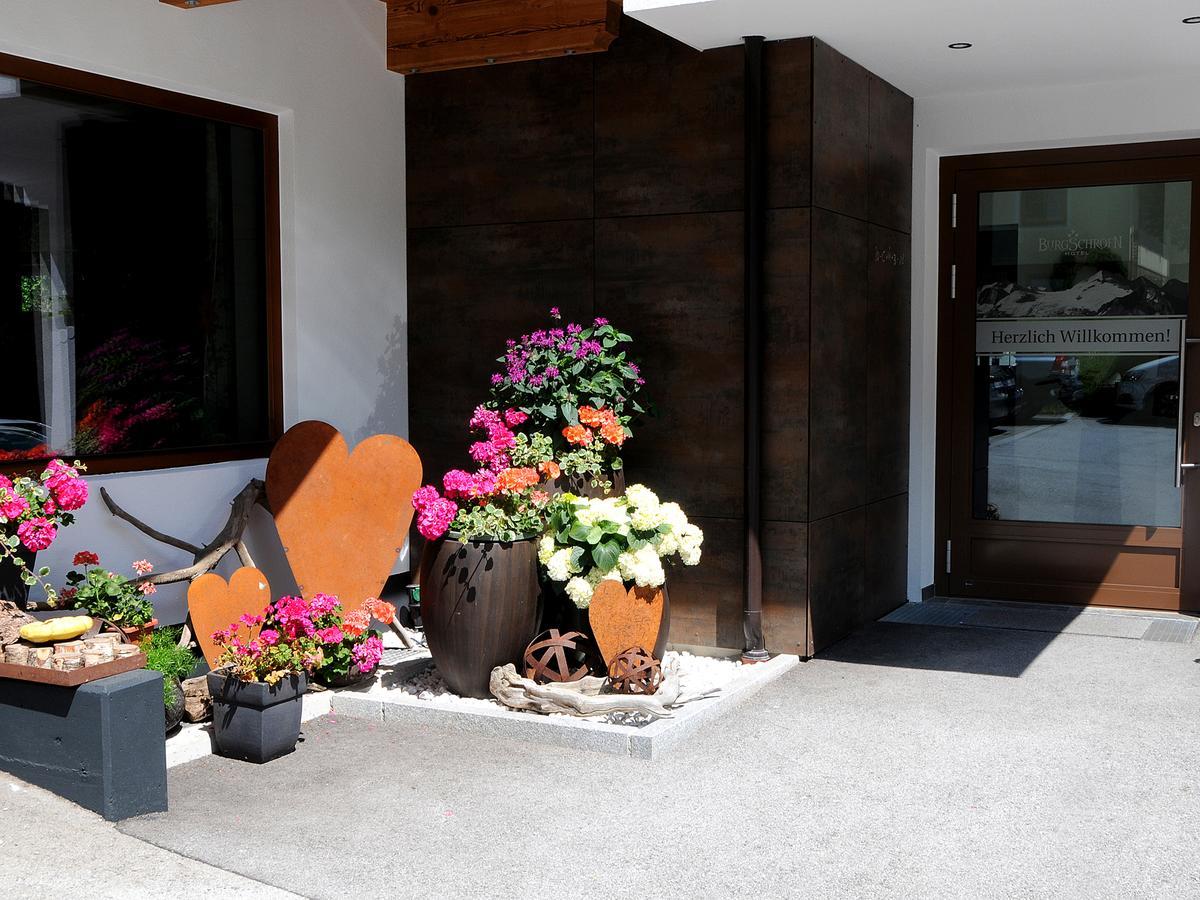Hotel Burgschrofn Tux Ngoại thất bức ảnh